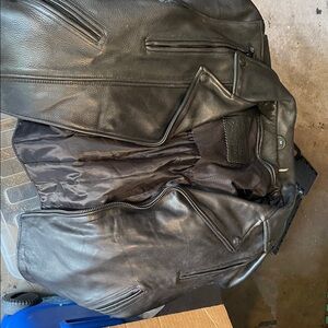 Men's Classic Black Leather Bomber Jacket